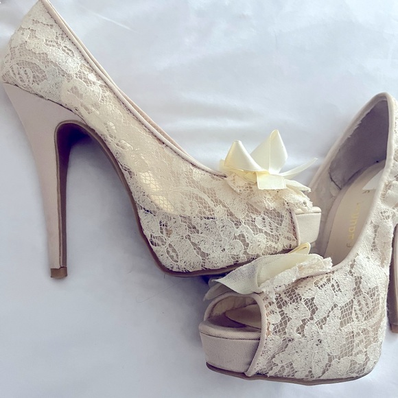 chinese laundry lace shoes - Picture 2 of 4